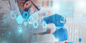 Empowering Pharma 4.0 with Edge Computing